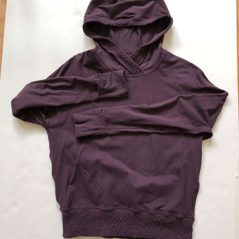 Lululemon Long Sleeve Hoodie size 4